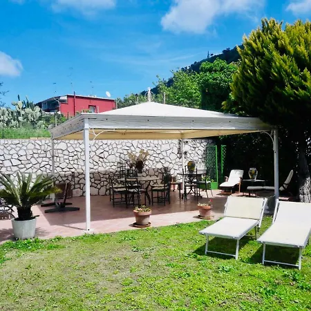 Alessandro - Villa Anacapri (Isola di Capri)