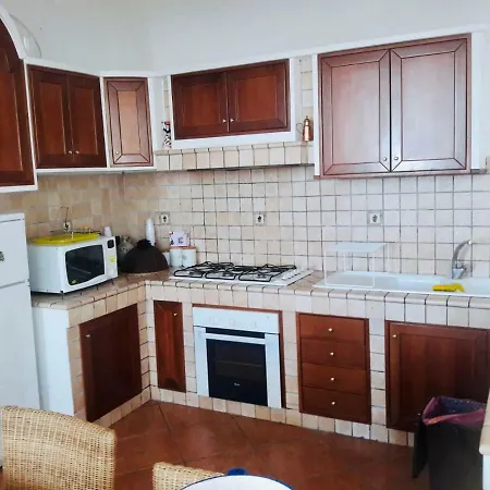 Villa Alessandro - *